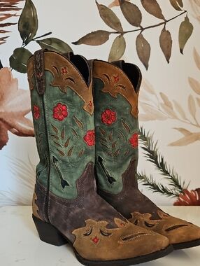 Laredo Miss Kate Floral Western Boots, 8, EUC, Distressed, Festival, Red, Green